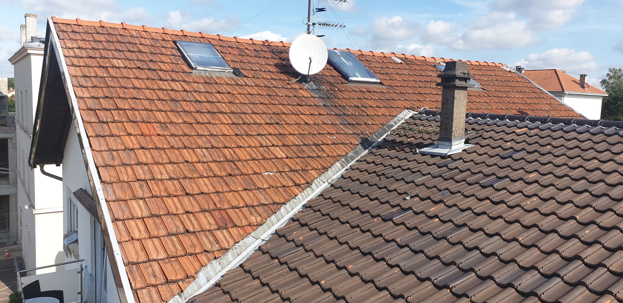 Toiture tuiles orange rénovée